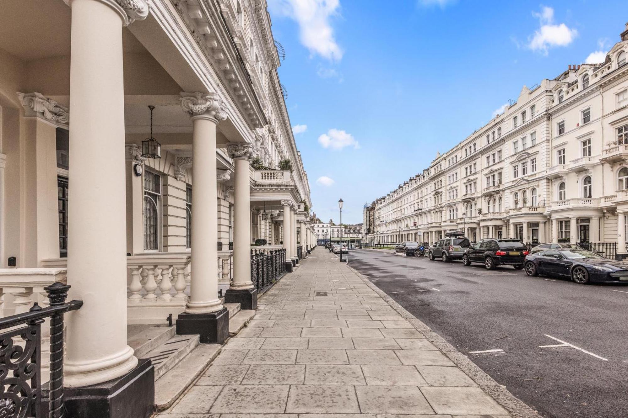 Chic One-bedroom Flat Apartment London