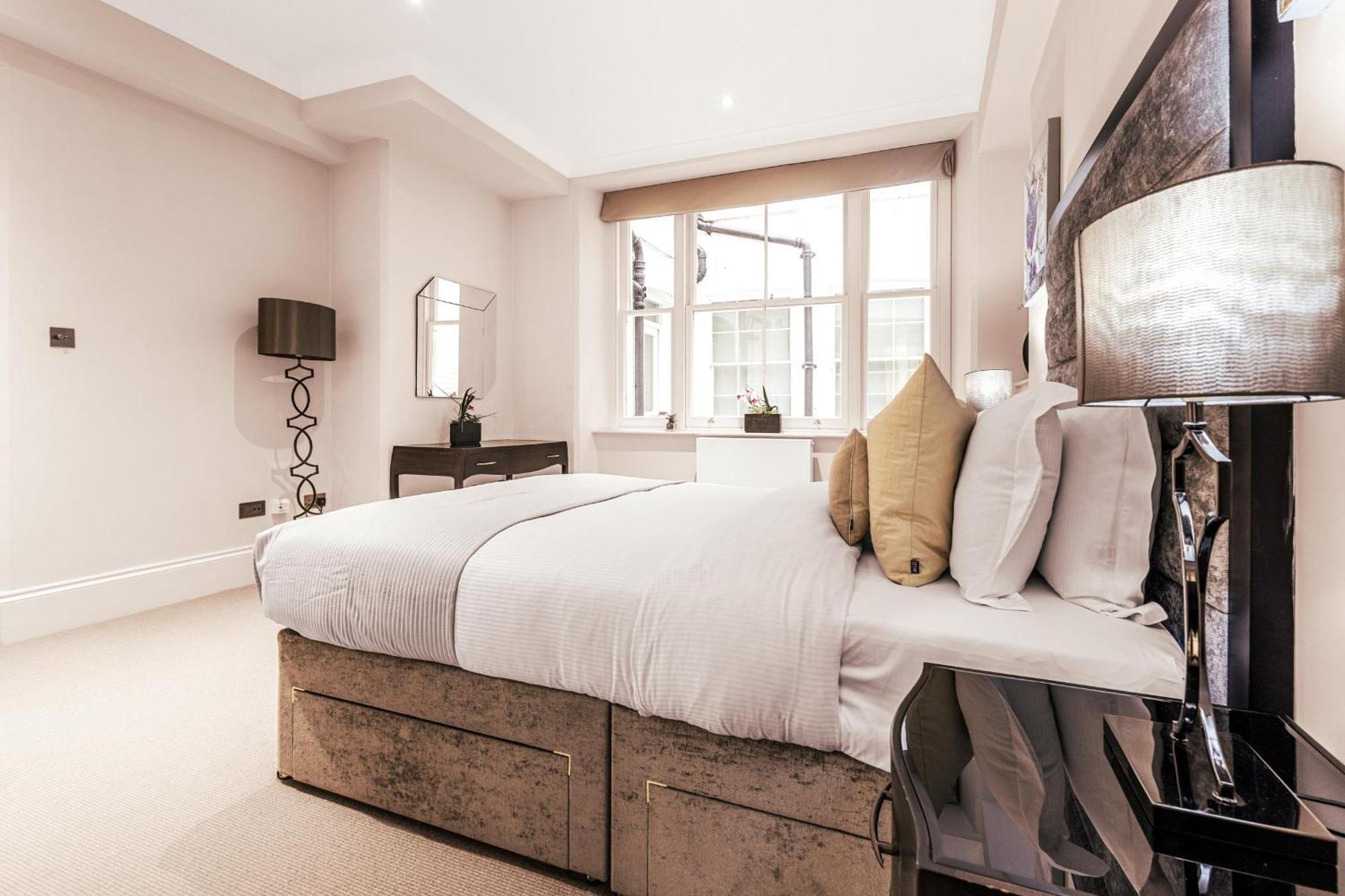 Apartment Chic One-bedroom Flat