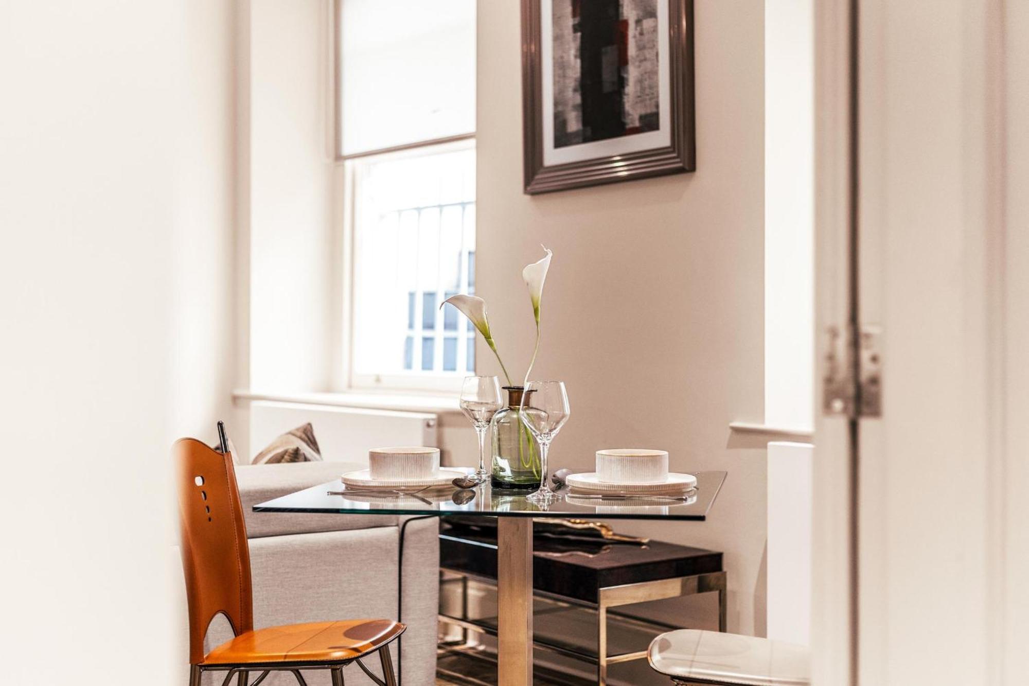 Chic One-bedroom Flat London