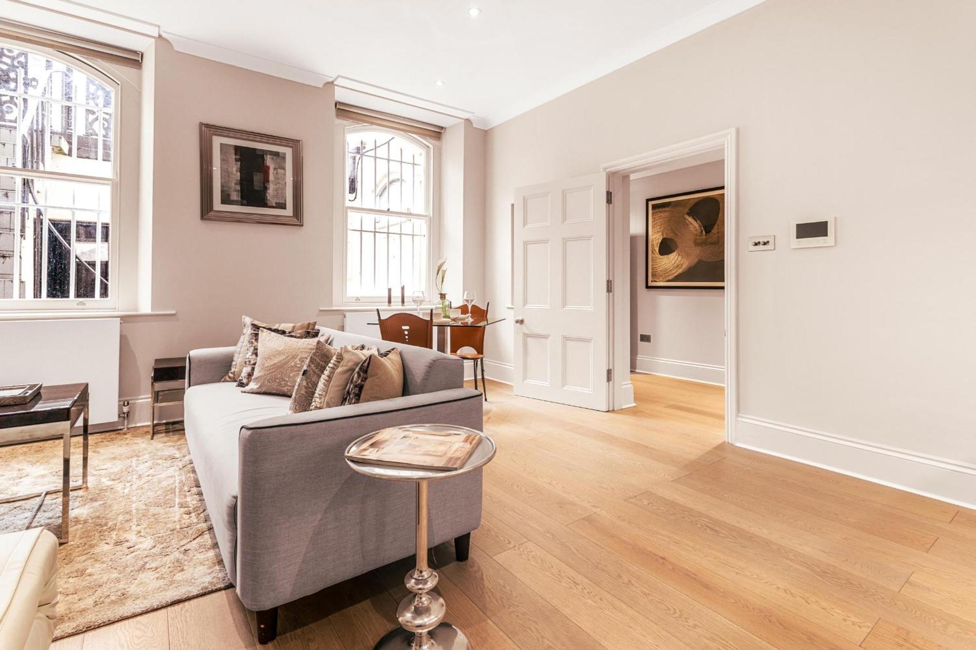 Apartment Chic One-bedroom Flat